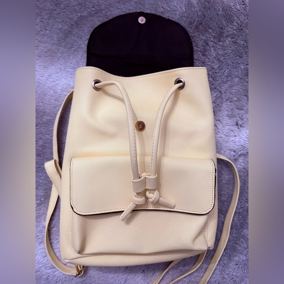 Ardene Yellow Mini Backpack - Picture 4 of 5